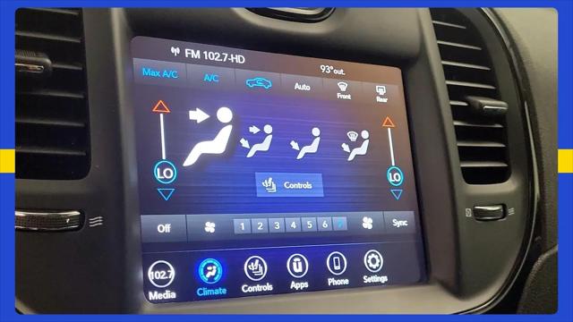 2023 Chrysler 300 Touring L AWD