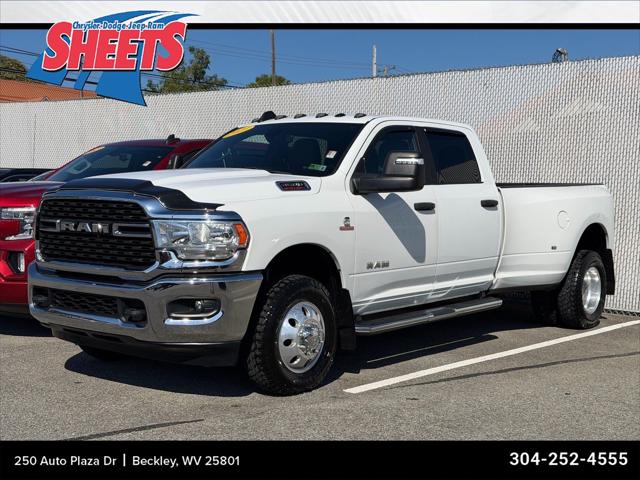 2023 RAM 3500 Big Horn Crew Cab 4x4 8 Box