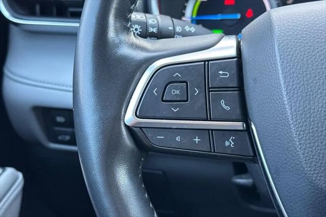 2020 Toyota Highlander Hybrid Platinum
