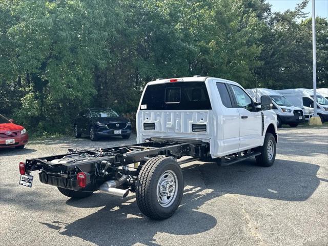 2027 Ford F-350 XL
