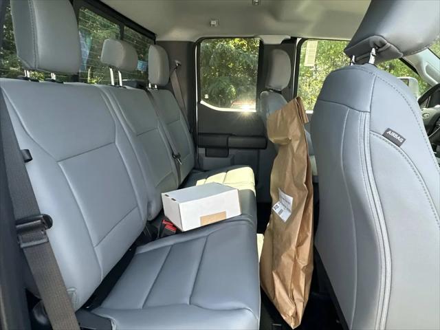 2027 Ford F-350 XL