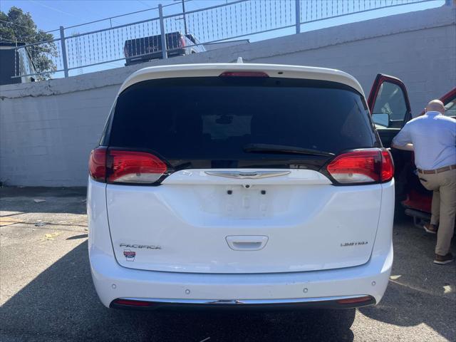 2017 Chrysler Pacifica Limited