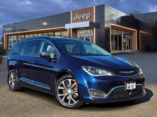 2017 Chrysler Pacifica Limited for sale in Seattle, WA
