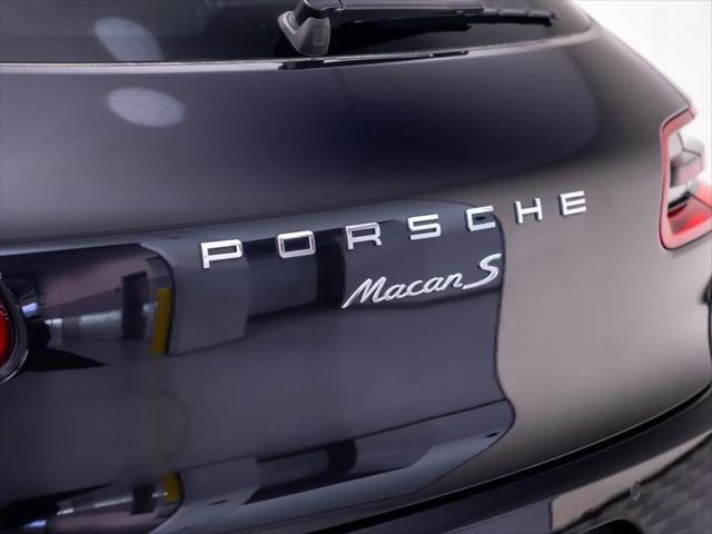 2016 Porsche Macan S