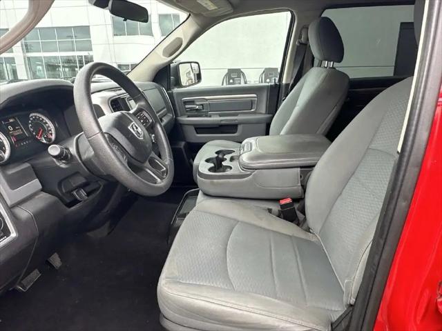 2019 Ram 1500 Classic SLT Crew Cab 4x4 64 Box