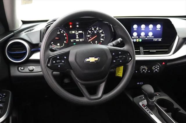 2025 Chevrolet Trax FWD LS