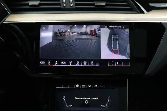 2024 Audi e-tron Premium Plus quattro