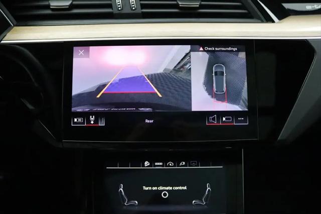 2024 Audi e-tron Premium Plus quattro