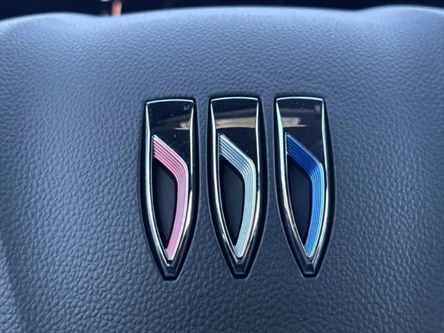2026 Buick NV Sport Touring FWD