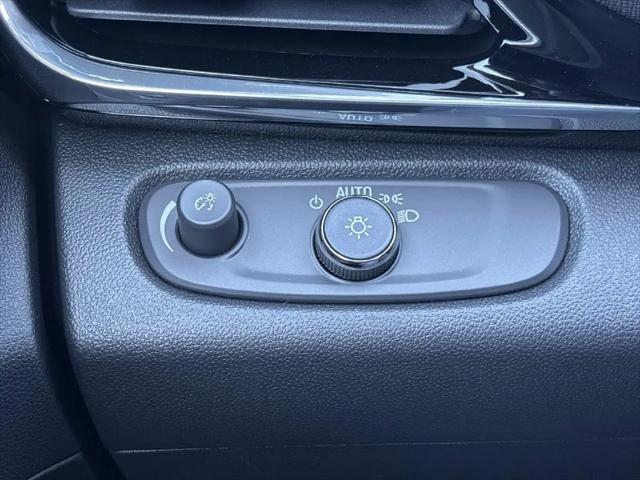 2026 Buick NV Sport Touring FWD