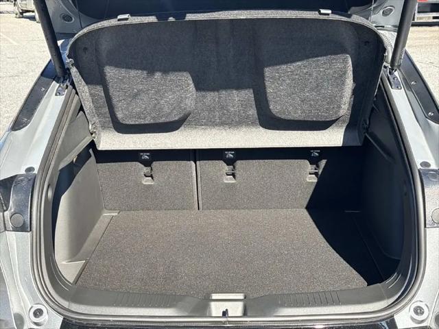 2026 Buick NV Sport Touring FWD