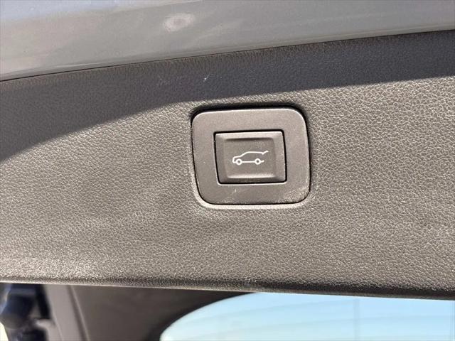 2026 Buick NV Sport Touring FWD