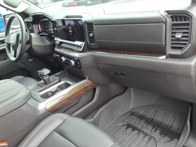 2024 GMC Sierra 1500 4WD Crew Cab Short Box Elevation with 3SB