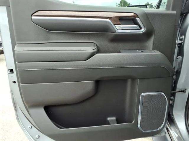 2024 GMC Sierra 1500 4WD Crew Cab Short Box Elevation with 3SB