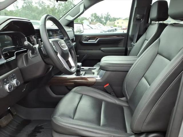 2024 GMC Sierra 1500 4WD Crew Cab Short Box Elevation with 3SB