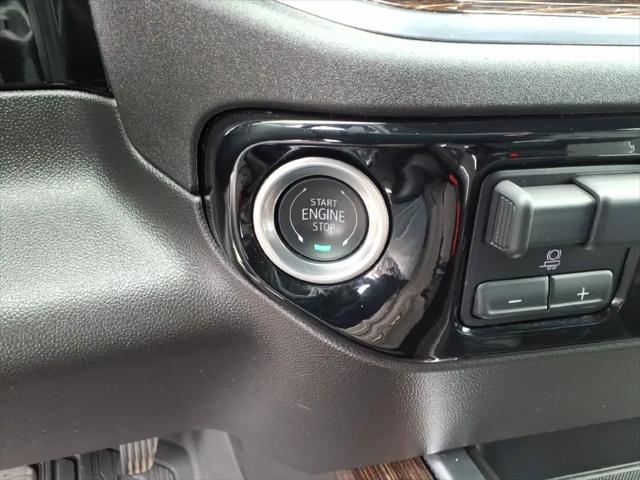 2024 GMC Sierra 1500 4WD Crew Cab Short Box Elevation with 3SB