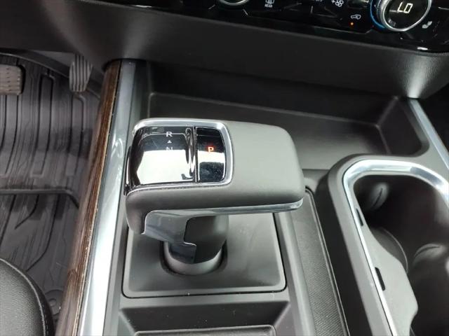 2024 GMC Sierra 1500 4WD Crew Cab Short Box Elevation with 3SB