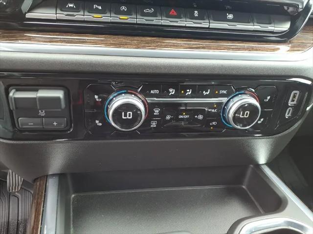 2024 GMC Sierra 1500 4WD Crew Cab Short Box Elevation with 3SB