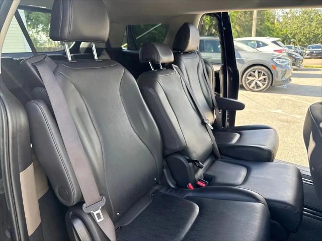 2025 Kia Carnival MPV LXS