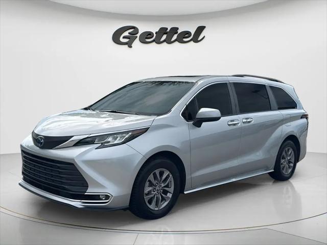 2022 Toyota Sienna XLE for sale in Sarasota, FL