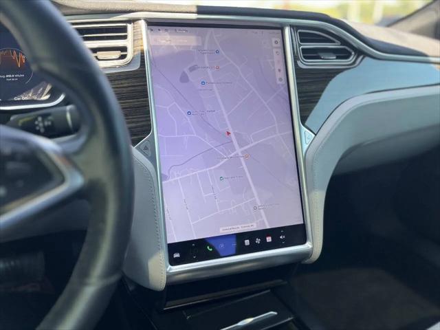 2016 Tesla Model S 90D