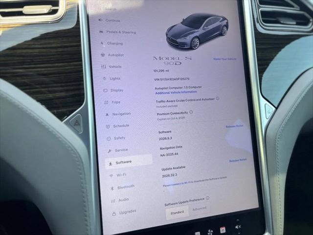 2016 Tesla Model S 90D