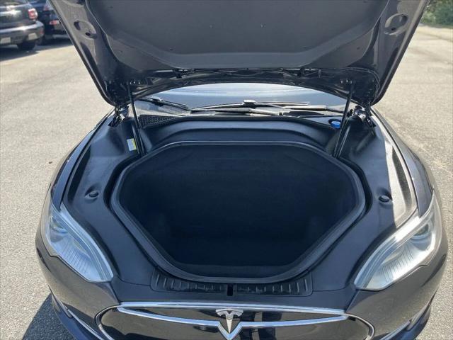 2016 Tesla Model S 90D