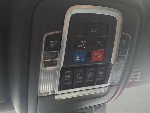 2021 Ram 1500 Limited Crew Cab 4x4 57 Box