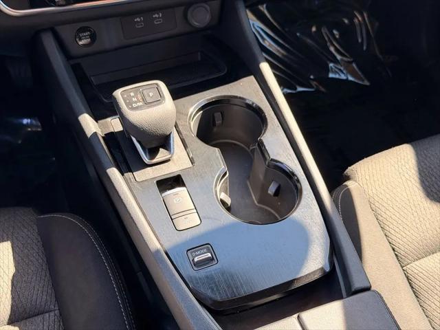 2025 Nissan Rogue SV FWD