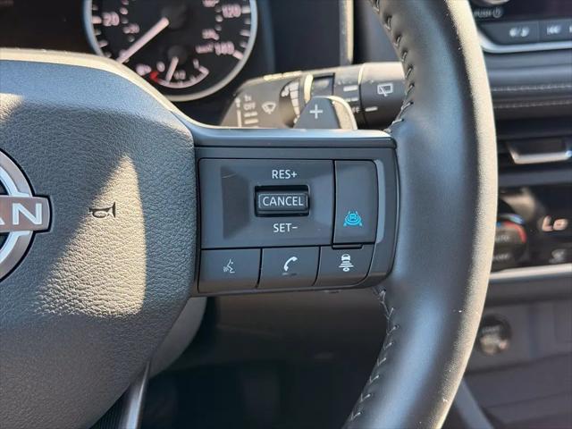 2025 Nissan Rogue SV FWD