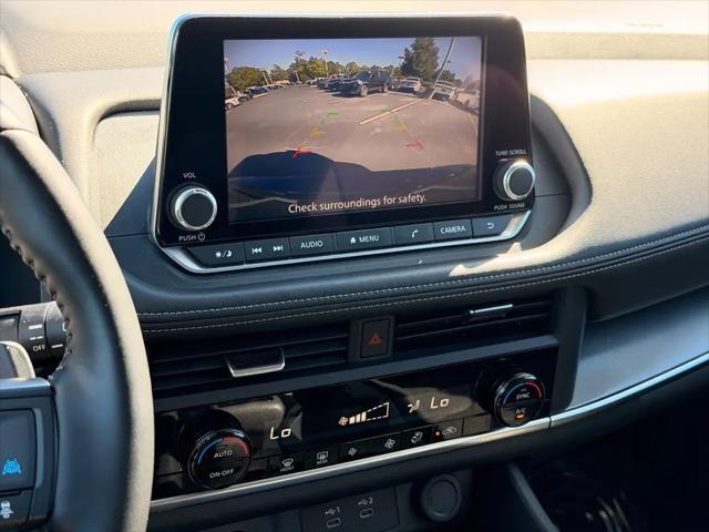 2025 Nissan Rogue SV FWD