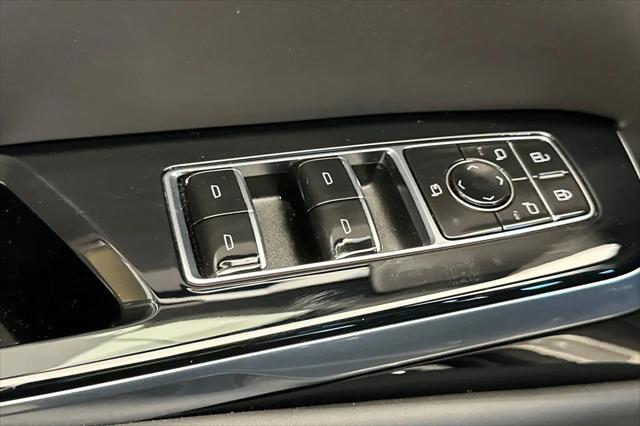 2025 Cadillac Escalade ESV V-Series