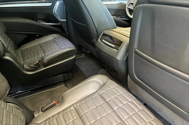 2025 Cadillac Escalade ESV V-Series