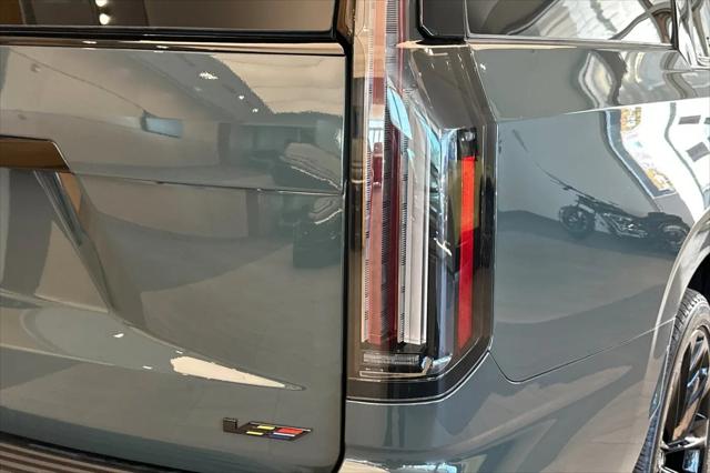 2025 Cadillac Escalade ESV V-Series