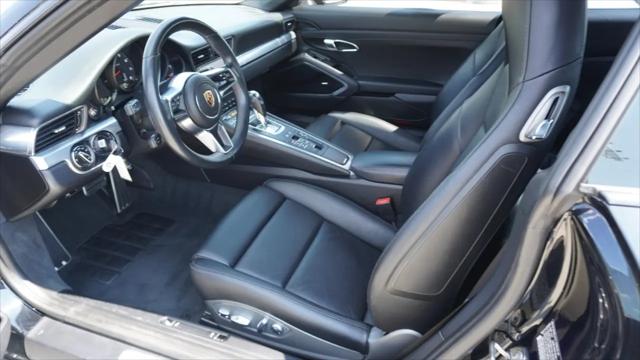 2017 Porsche 911 Carrera