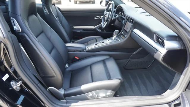 2017 Porsche 911 Carrera