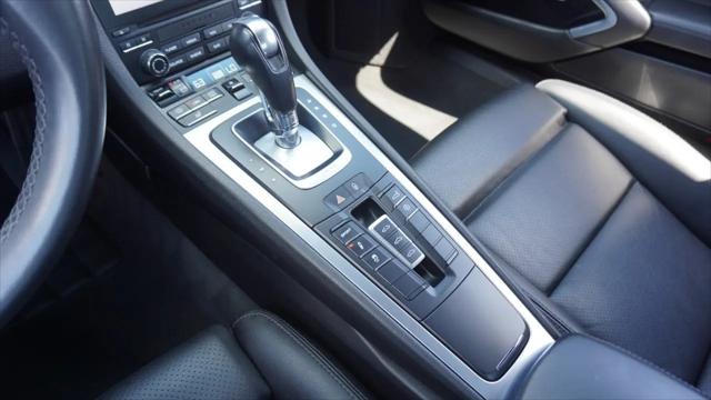 2017 Porsche 911 Carrera
