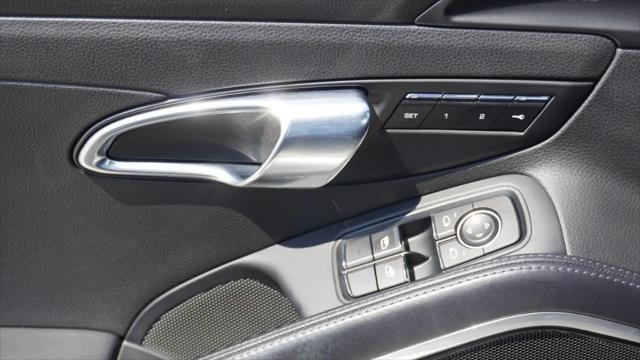 2017 Porsche 911 Carrera