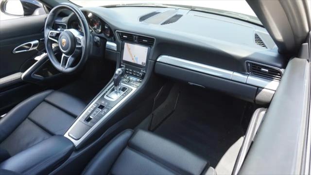 2017 Porsche 911 Carrera