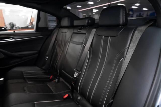 2023 BMW M5 i xDrive