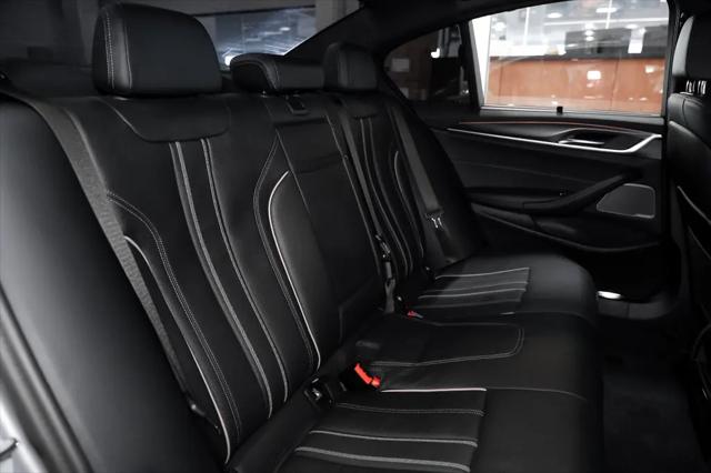 2023 BMW M5 i xDrive
