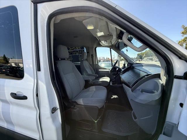 2016 Ford Transit XLT
