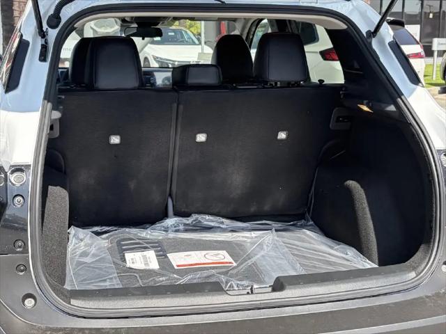 2027 Nissan Kicks SR