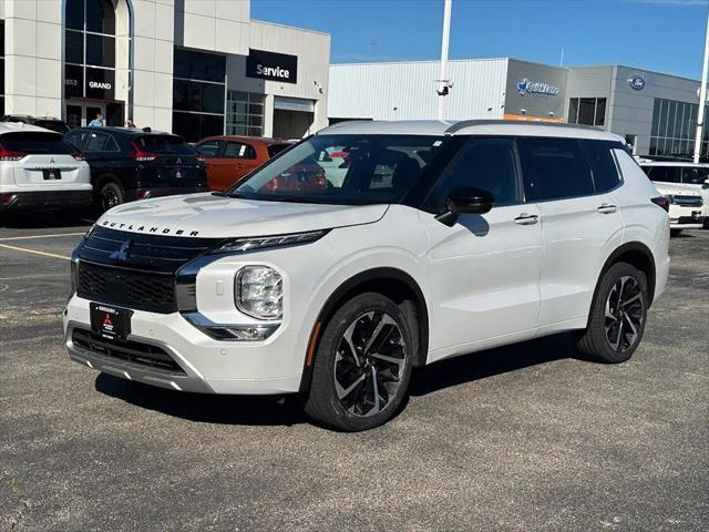 2022 Mitsubishi Outlander SEL for sale in Lake Villa, IL