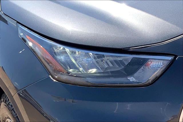 Used 2020 Toyota Highlander XLE For Sale in Lubbock, TX