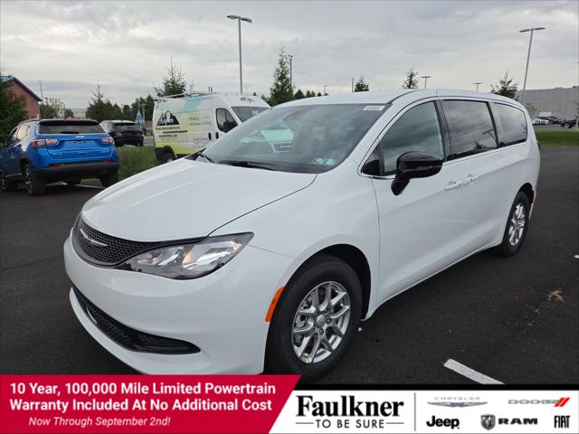 2027 Chrysler Pacifica LX for sale in Mechanicsburg, PA