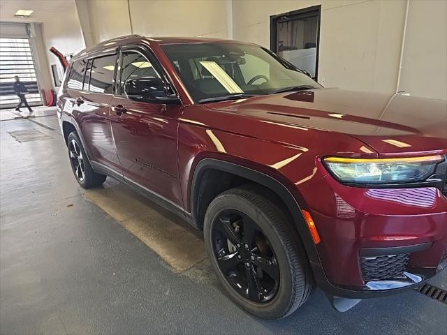 2023 Jeep Grand Cherokee L Altitude 4x4 for sale in Groveport, OH