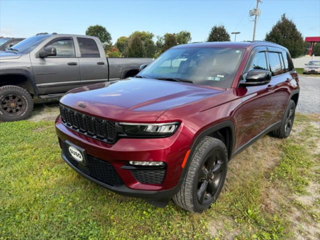 2023 Jeep Grand Cherokee Limited 4x4 2023 Jeep Grand Cherokee Limited 4x4