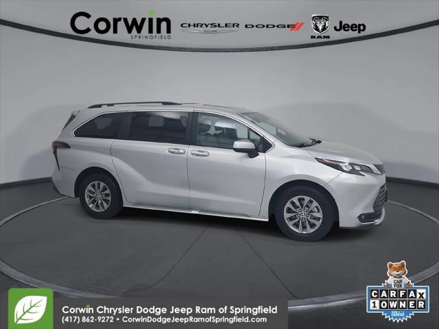 2025 Toyota Sienna XLE for sale in Springfield, MO