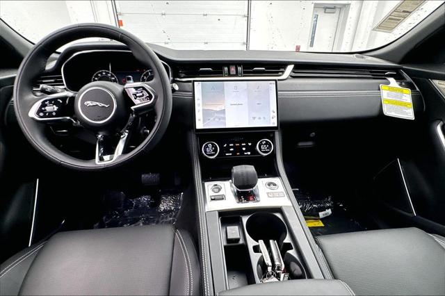 2026 Jaguar F-PACE R-Dynamic S P250 AWD Automatic